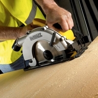 DeWALT Circular Saw D26320-GB 1150W